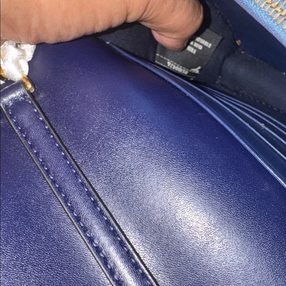 Fendi bag - Picture 10 of 16